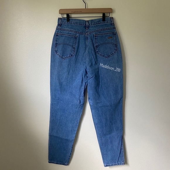 CHIC Vintage High Rise Mom Jeans Tapered Leg 30” waist - Picture 6 of 10